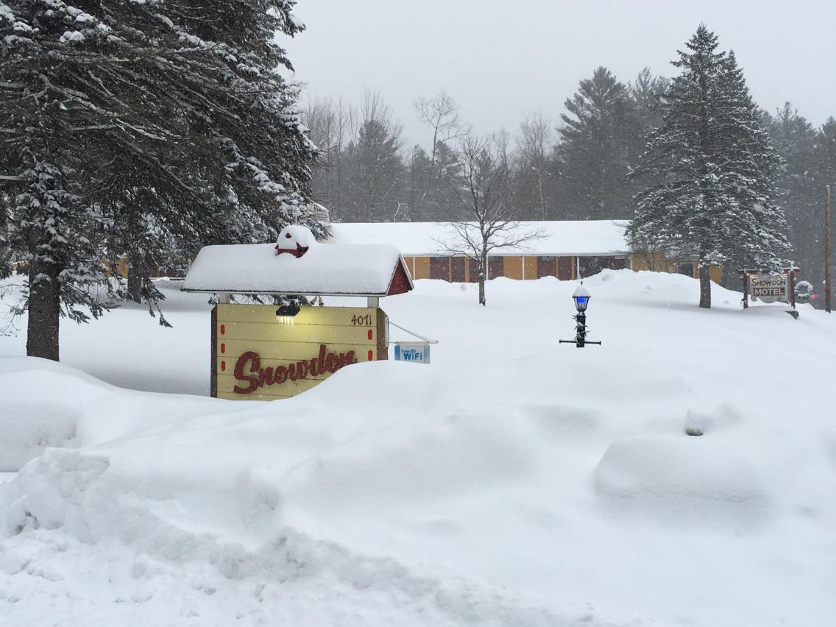 Snowdon Chalet Motel Londonderry エクステリア 写真